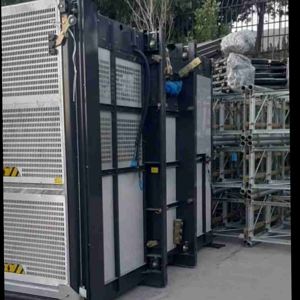 آسانسور کارگاهی